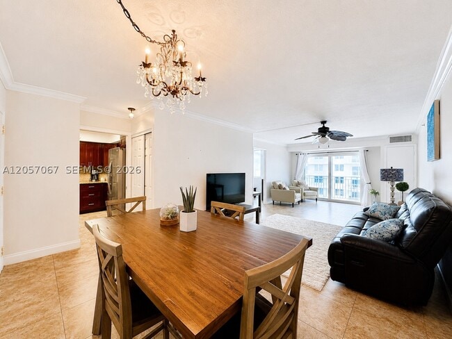 Building Photo - 3221 S Ocean Blvd
