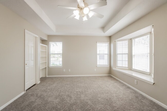 Building Photo - 12327 Landsdown Ridge Way