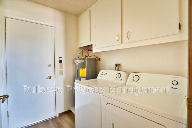 Building Photo - 19470 N Camino Del Sol
