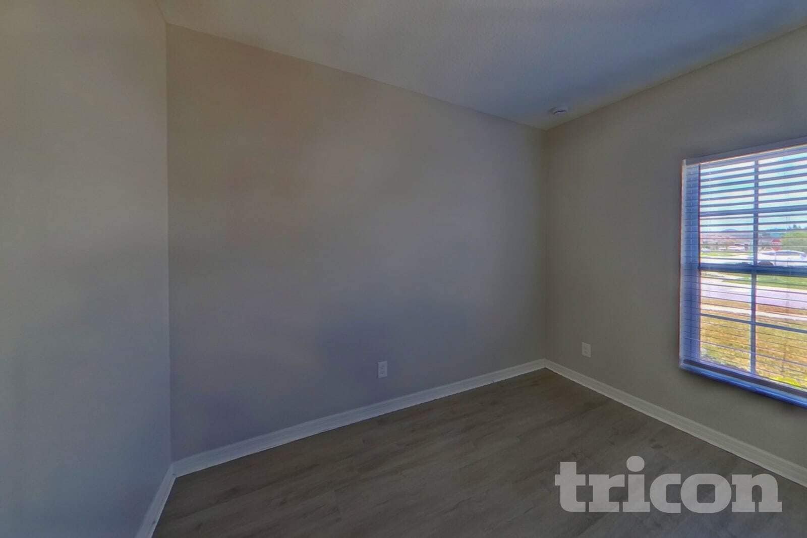 Building Photo - 2800 Glendive Dr