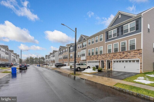 Building Photo - 29 Sister's Farmstead Rd