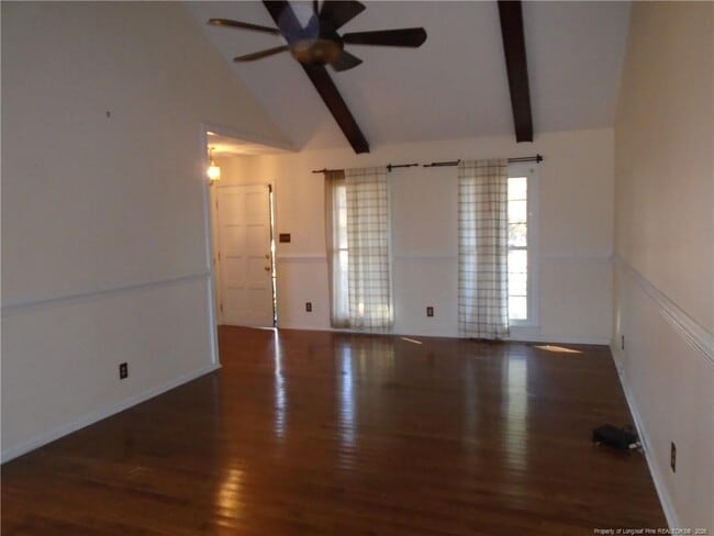 Building Photo - 3503 Farm Circle Rd