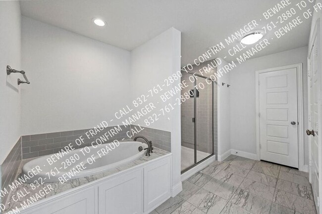 Building Photo - 5305 Winged Foot Dr