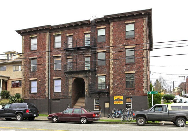 Primary Photo - Alyward Apartments