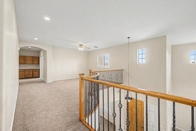 Building Photo - 8425 W Northview Ave