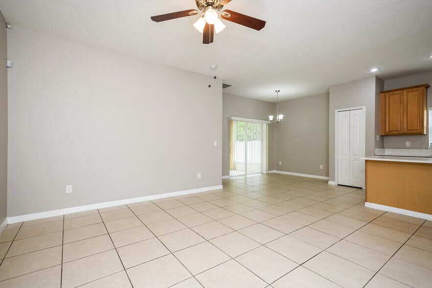 Building Photo - 336 Marathon Ln