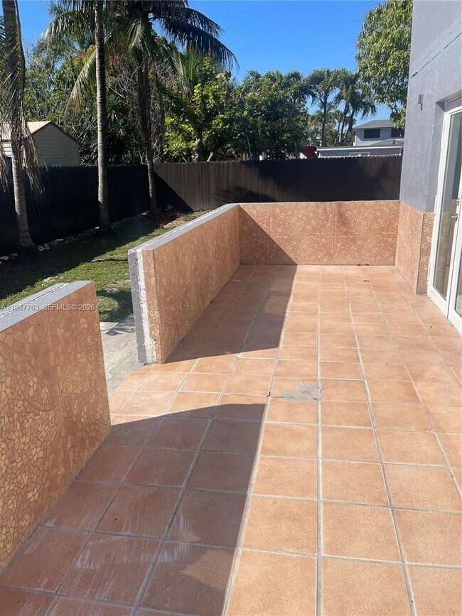 Building Photo - 20700 SW 122nd Ave