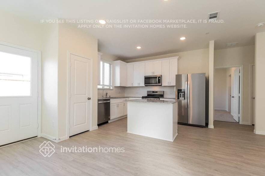 Building Photo - 13503 Maltessa Dr