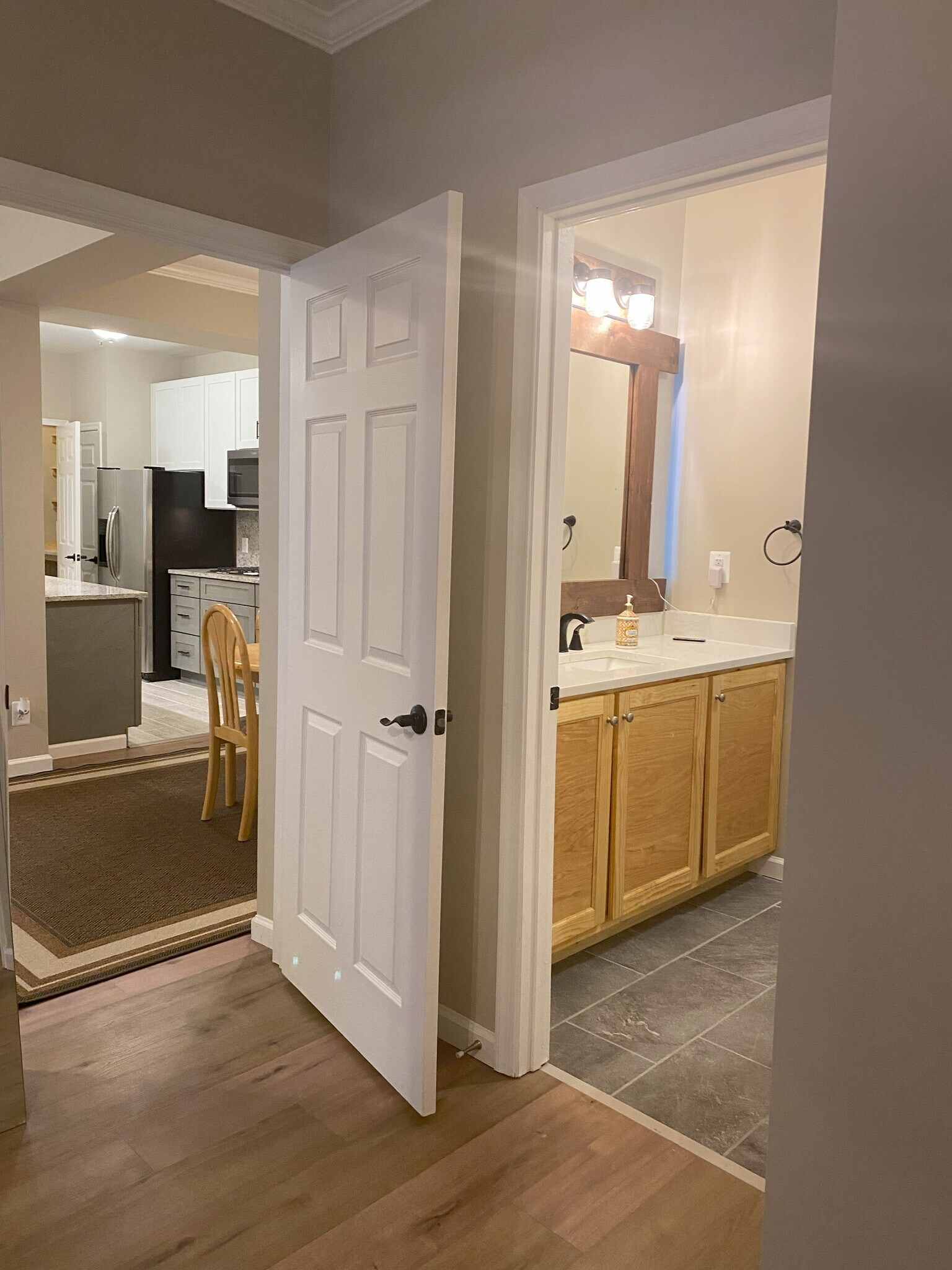 Building Photo - 46628 Drysdale Ter