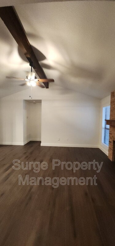 Building Photo - 1112 Concord Dr