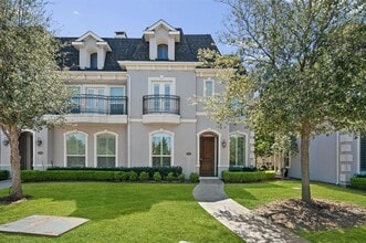 Building Photo - 7513 Renaissance Blvd