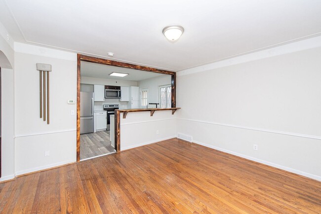 Building Photo - WESTWOOD - Freshly updated 4 bed 2.5 bath home