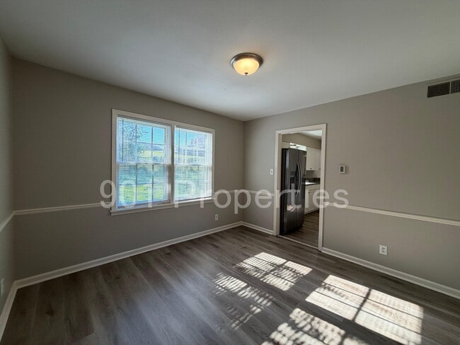 Building Photo - 2658 Galaxie St