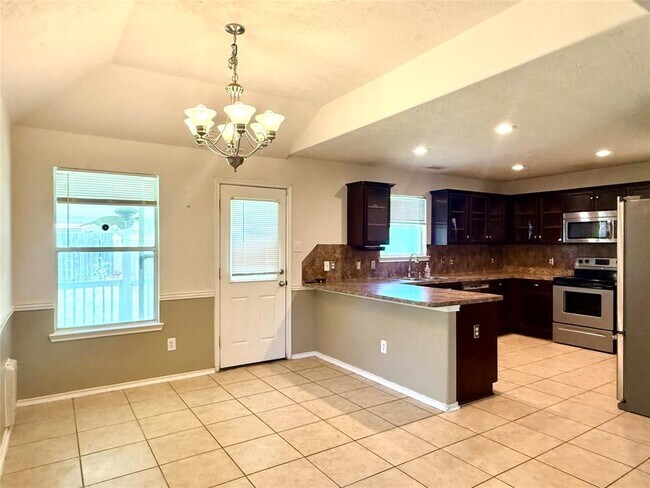 Building Photo - 4762 Lonestone Cir