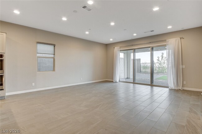 Building Photo - 94 Nine Mile Creek Dr
