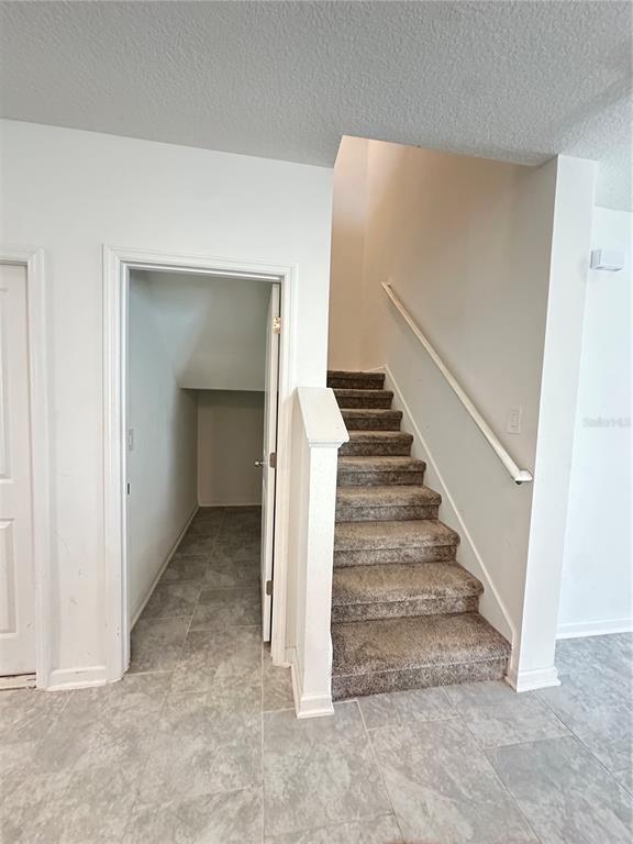 Building Photo - 5017 Worchester Dr