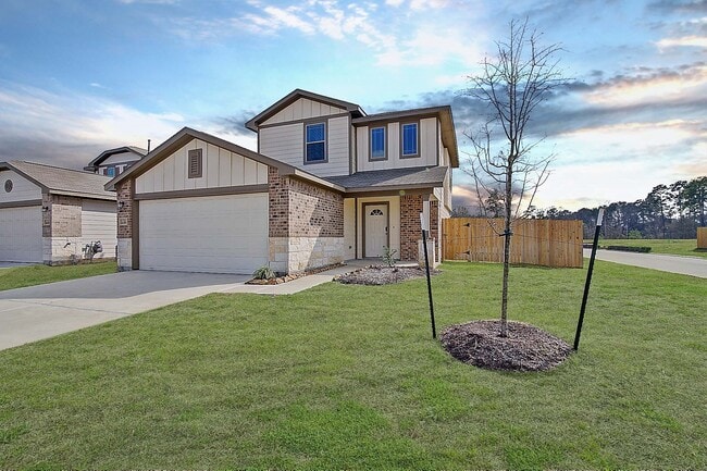 Building Photo - 14417 Conifer Dr