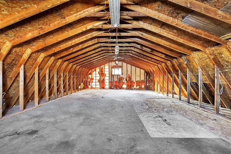 Building Photo - 8810 Beechwood Ave