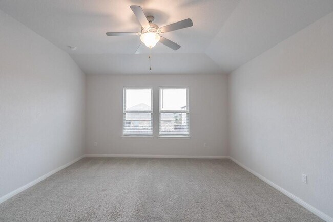 Building Photo - 1605 Gerald Ln