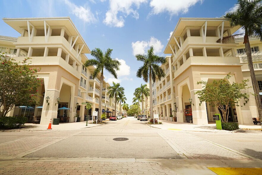 Building Photo - 1200 Town Center Dr