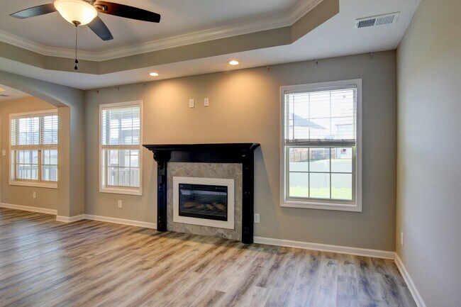 Building Photo - Big and Beautiful Smart Home