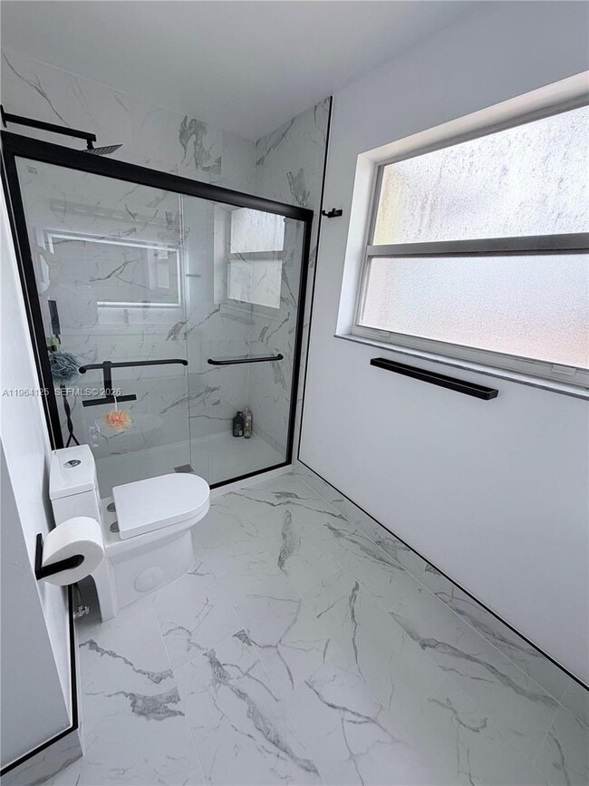 Building Photo - 15102 NW 7th Ct