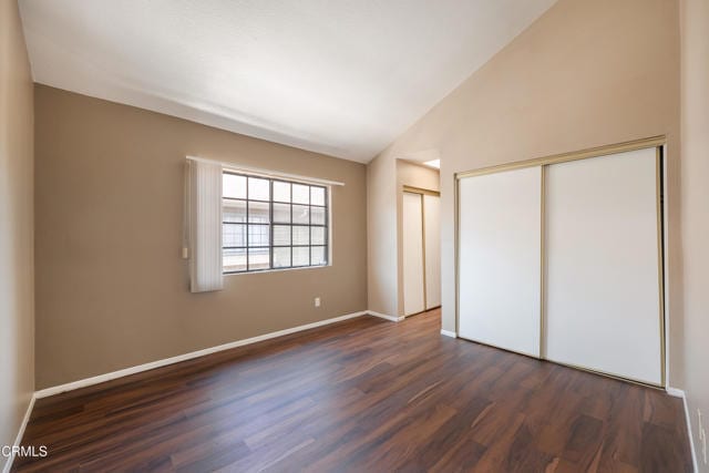 Building Photo - 64 N Oak Ave
