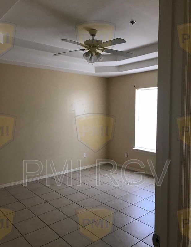 Building Photo - 1603 W Omni Ave