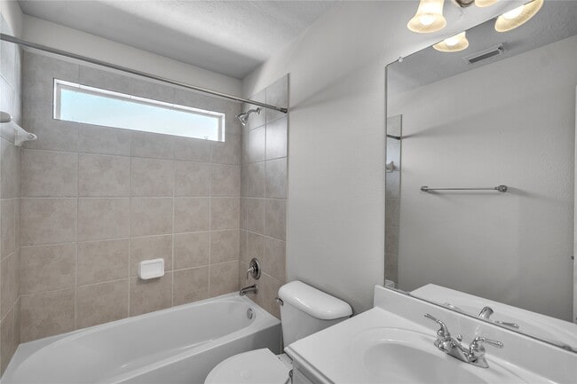 Building Photo - 17426 Memorial Blossom Dr