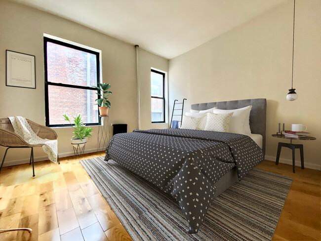 Building Photo - 408 W 130th St