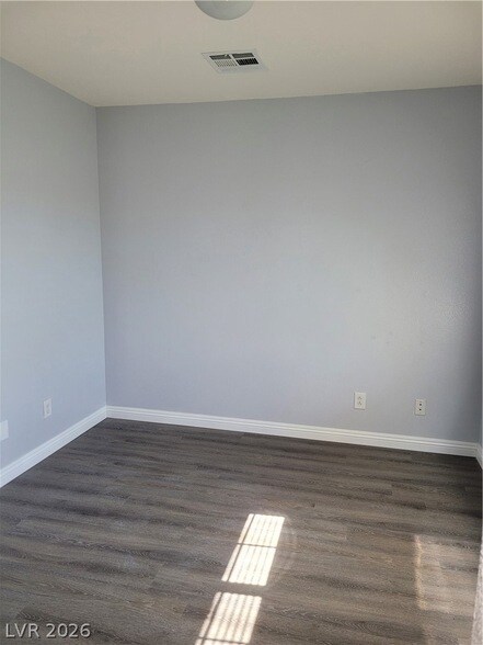 Building Photo - 10564 W Moultrie Ave
