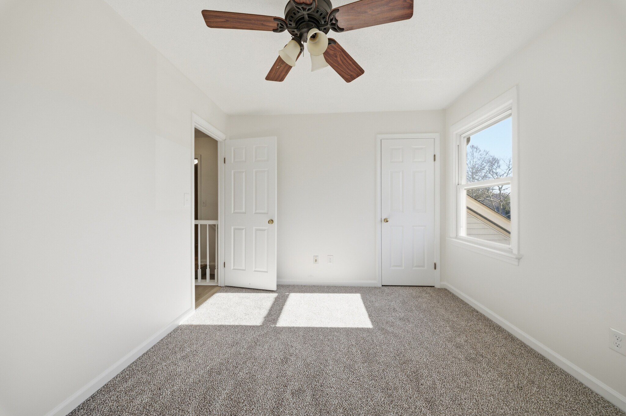 Building Photo - 4732 Brompton Dr