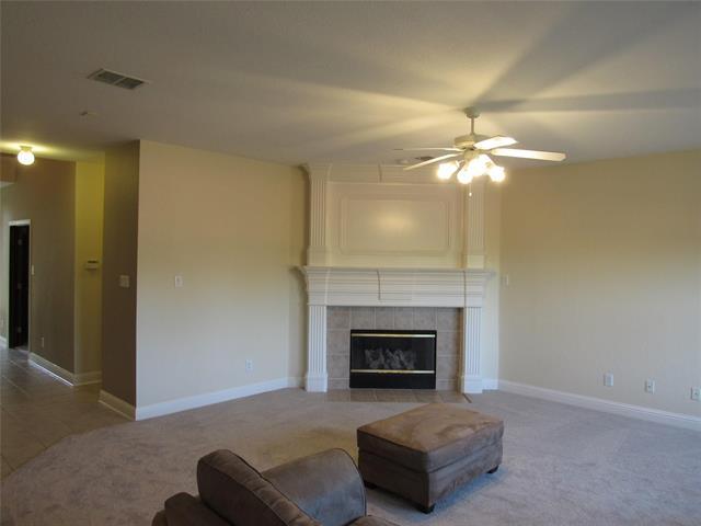 Building Photo - 1023 Candlewood Tr