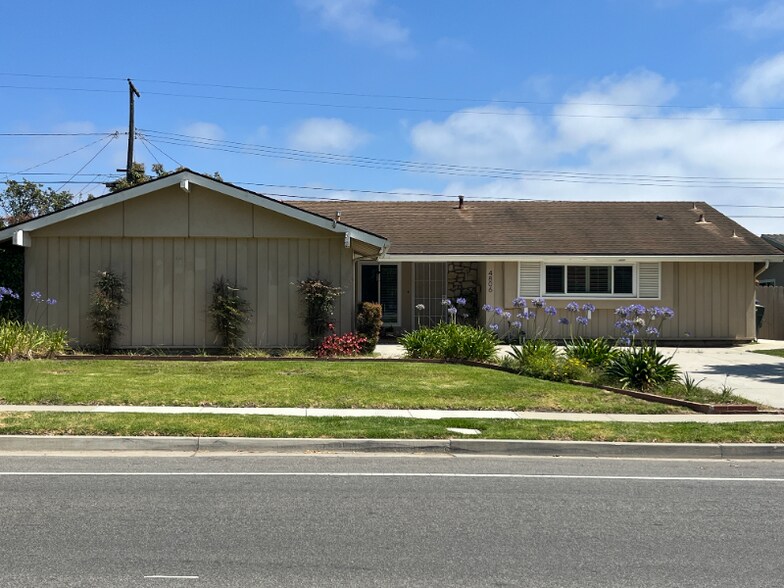 Primary Photo - 4806 Aurora Dr