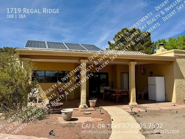 Building Photo - 1719 Regal Ridge St