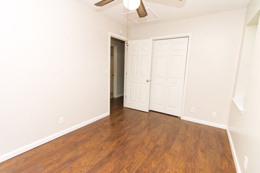 Building Photo - 333 Withrow Rd