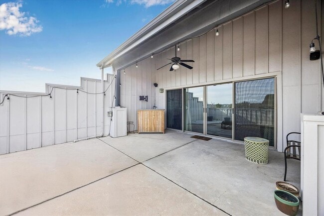 Building Photo - 2520 Bluebonnet Ln