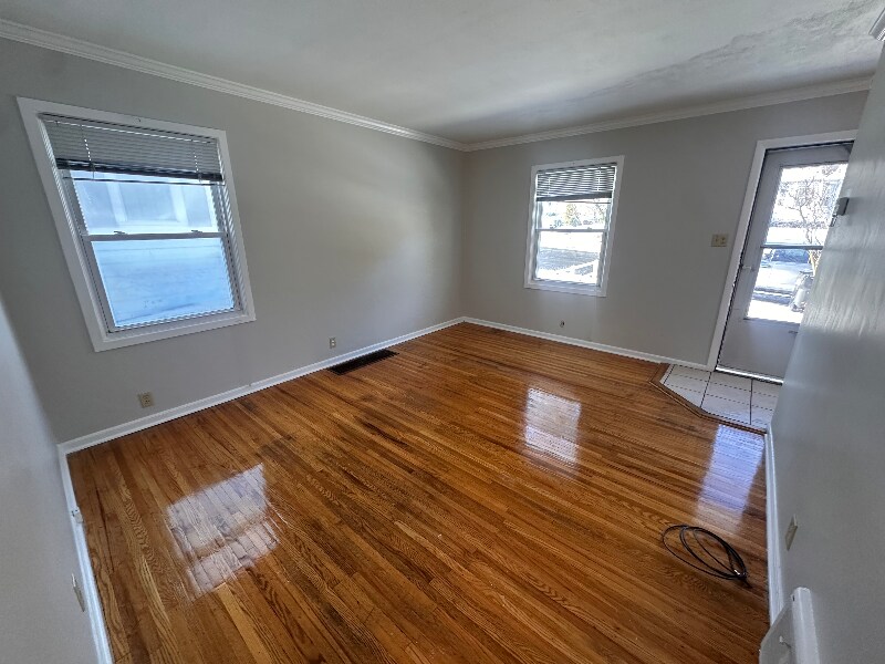 Building Photo - 241 Boston St