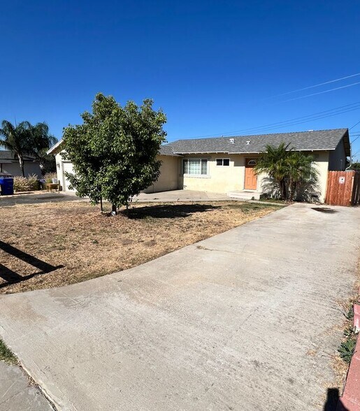 Building Photo - 7142 Church Ave