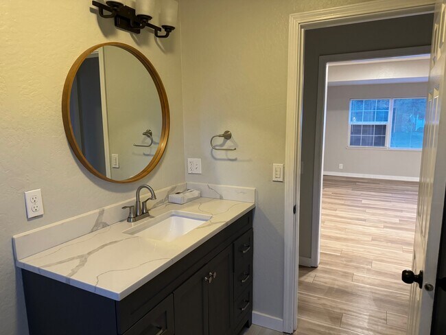 Bathroom - 2180 Dakota St
