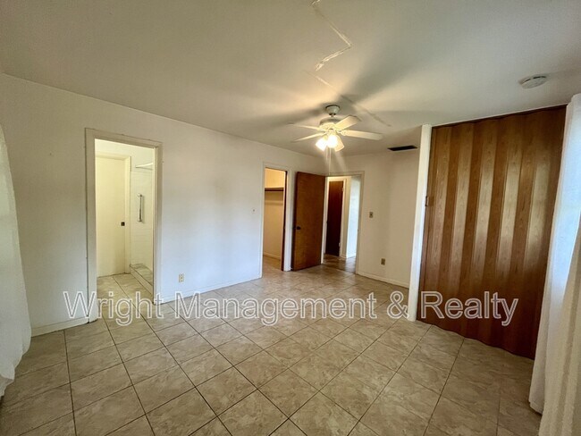 Building Photo - 58 Arnoni Dr