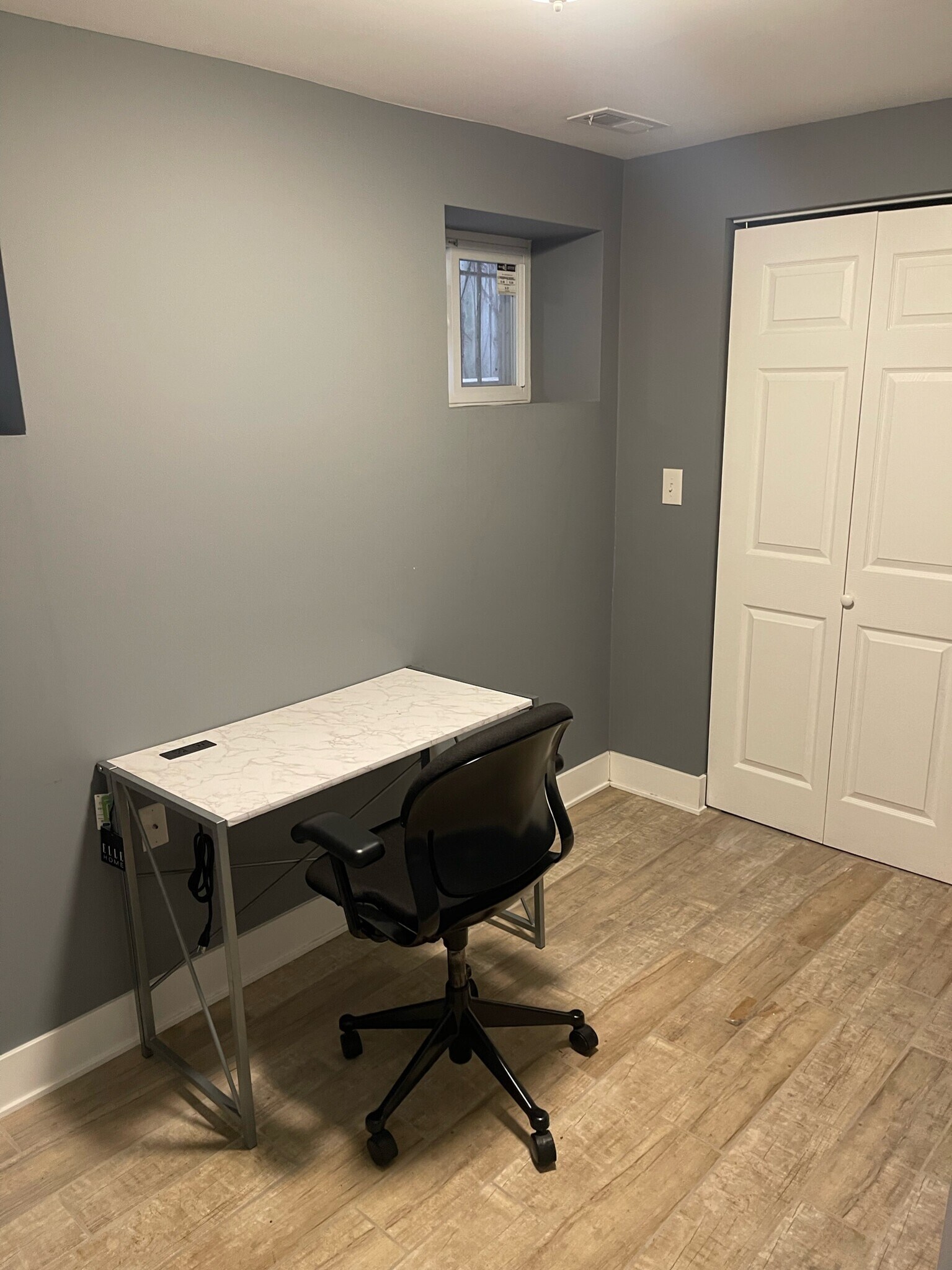 Furnished $2331 Per Month - 4836 S Michigan Ave