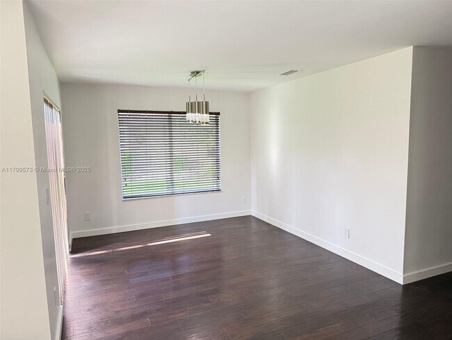 Building Photo - 1696 SW 109th Terrace