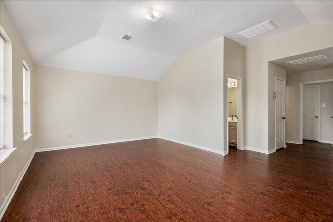 Building Photo - 6023 Barany Ct