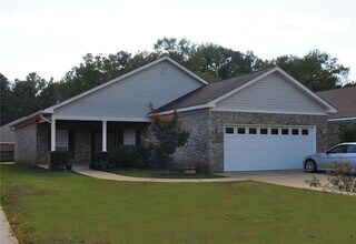 Building Photo - 7893 Park Pl Dr N