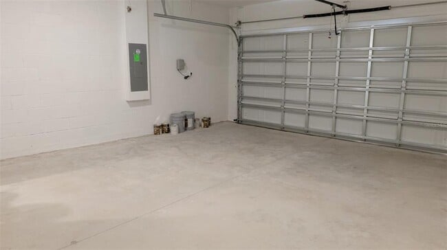 Building Photo - 6433 Domizio Dr