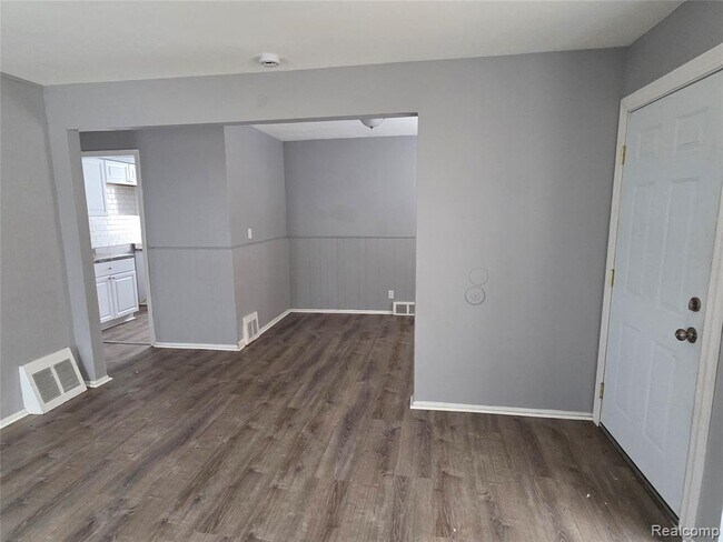 Building Photo - 1139 Bassett St