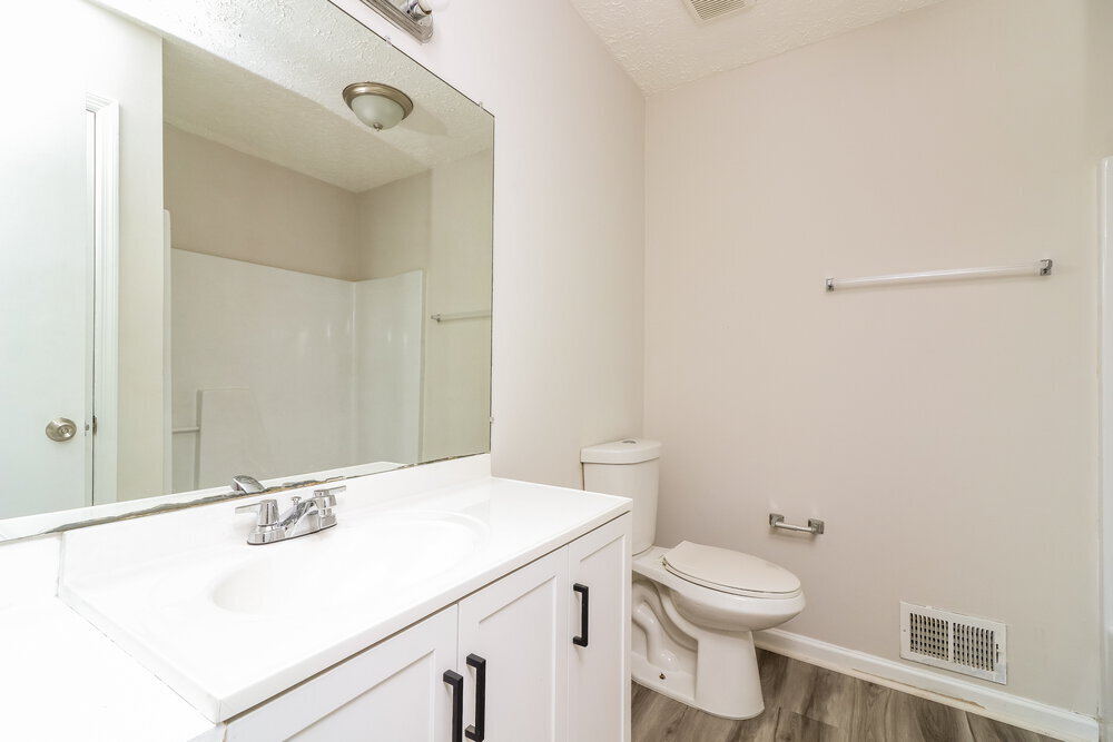 Building Photo - 2739 Old Mill Pl