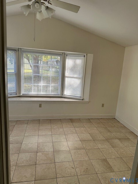 Building Photo - 7617 Sunny Bank Dr