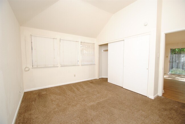 Building Photo - 6443 Marinwood Dr